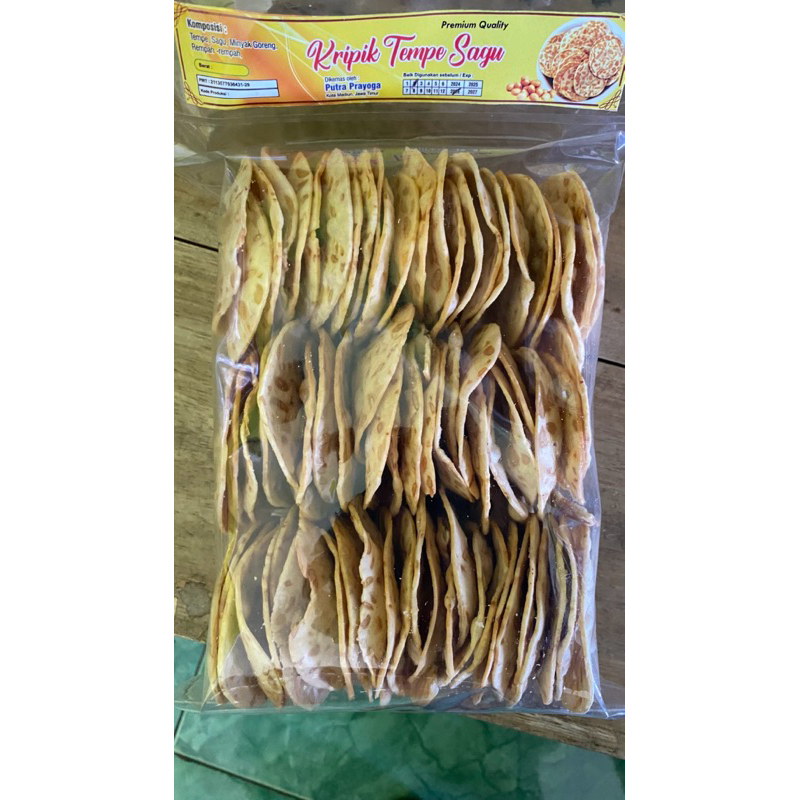 

KERIPIK TEMPE SAGU GURIH NIKMAT