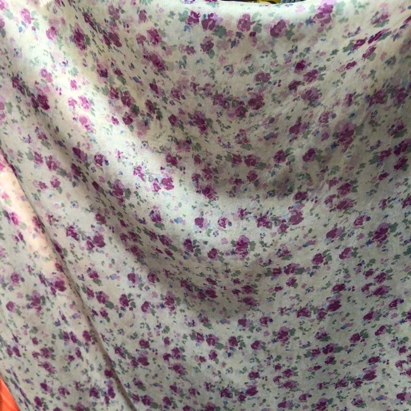 kain sifon sutra motif - kain sifon sutra motif bunga - kain sifon sutra motif impor - kain sifon su