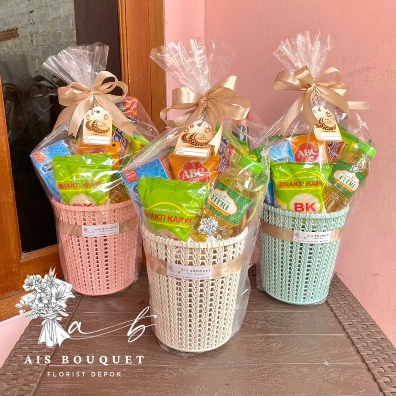 

parcel sembako || parcel lebaran | parcel ramadhan | parsel idul fitri | hampers lebaran | hampers snack | hampers sembako