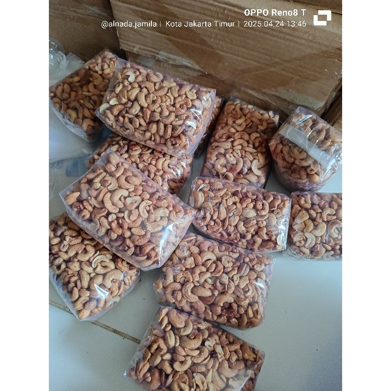 

kacang Mede utuh mateng 1 kg