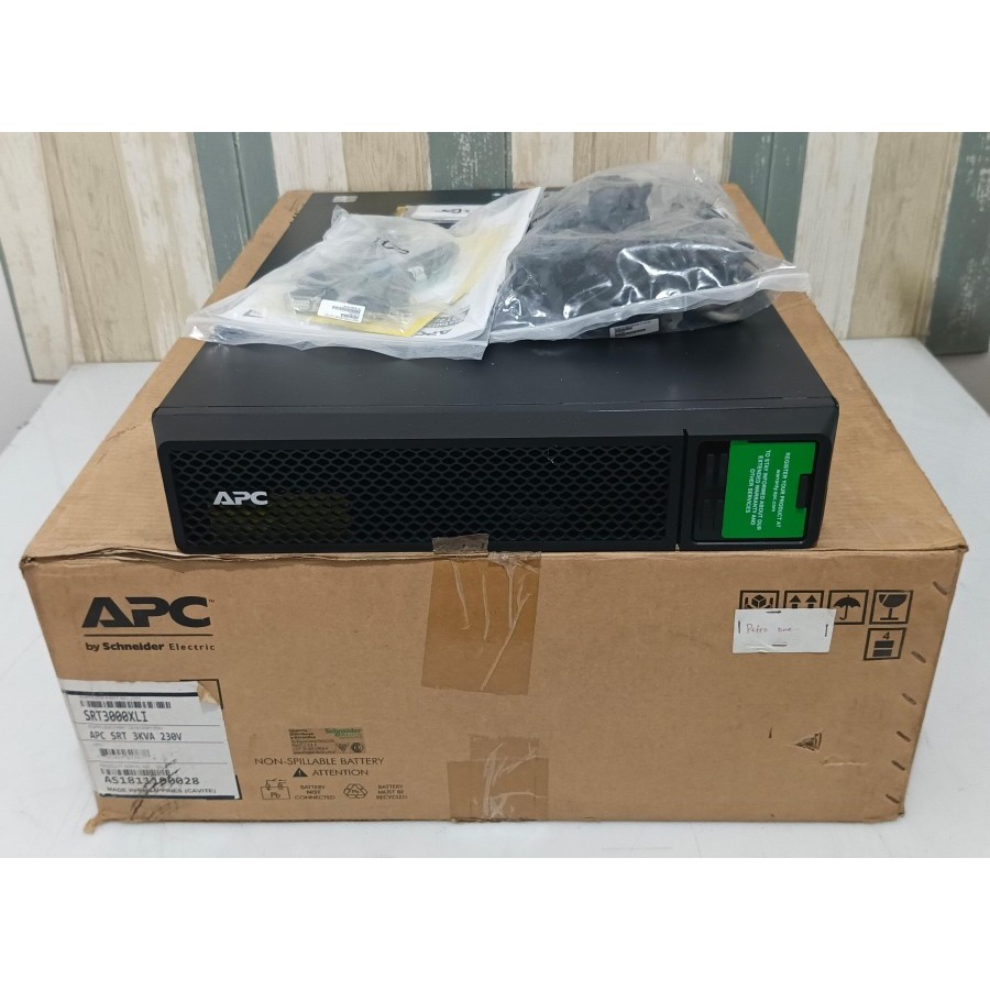 UPS APC 3000KVA SRT3000XLI Second Like New