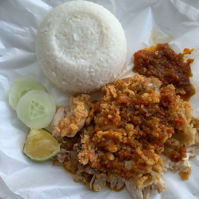 

NASI AYAM GEPREK