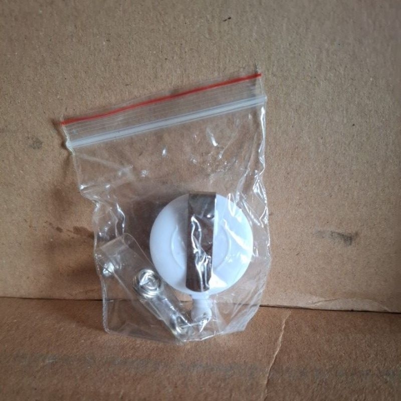 

gantungan id card model yoyo putih
