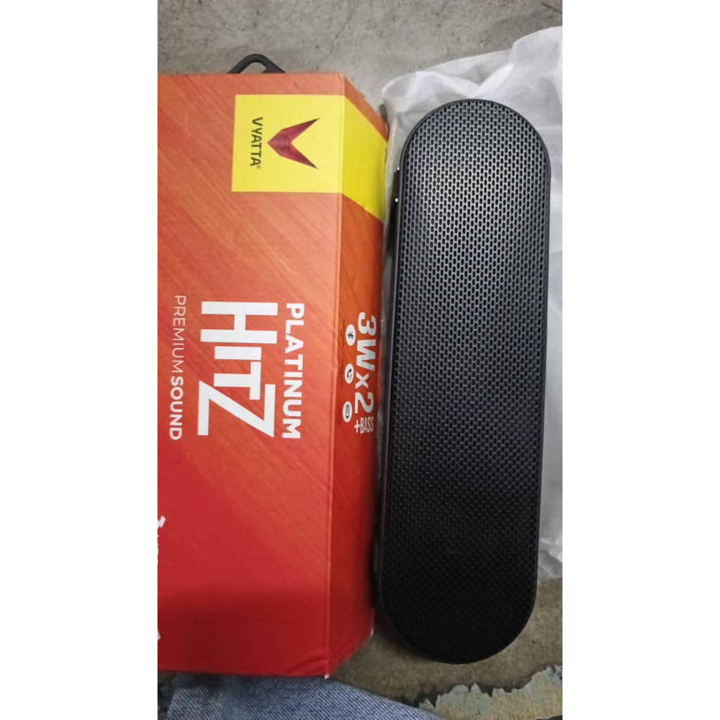 Second Vyatta Speaker Platinum Hitz Black Bluetooth Wireless