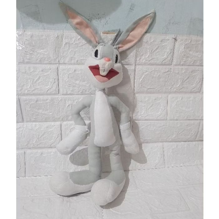 boneka bugs bunny karakter kelinci warner bros looney tunes movie world australia