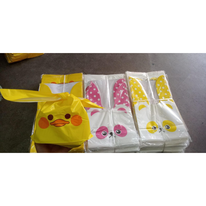 

( isi 10 pcs ) Plastik Snack ulang tahun / Plastik souvenir ulang tahun motif rabbit