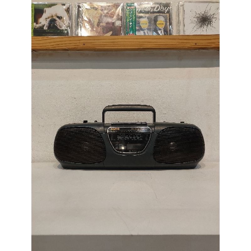 Tape Compo Radio SANYO / Kaset Tape Player