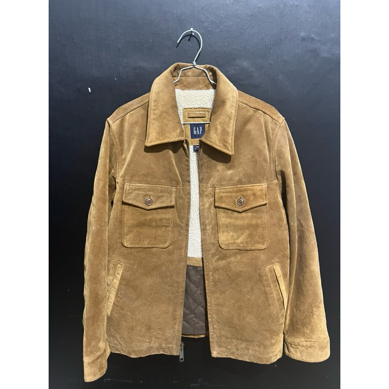Jacket Gap