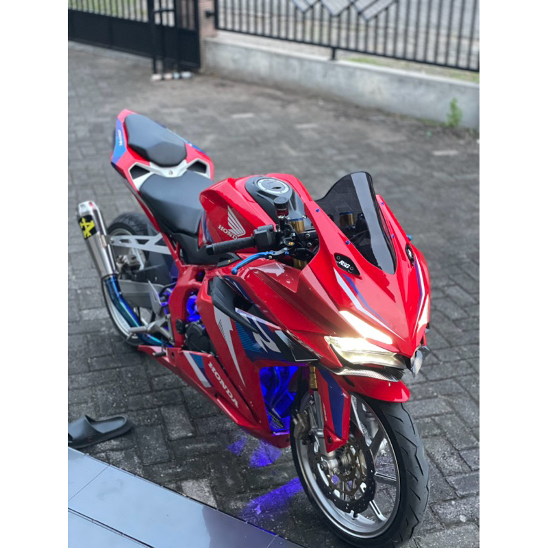 setriping cbr250rr tricolor terbaru