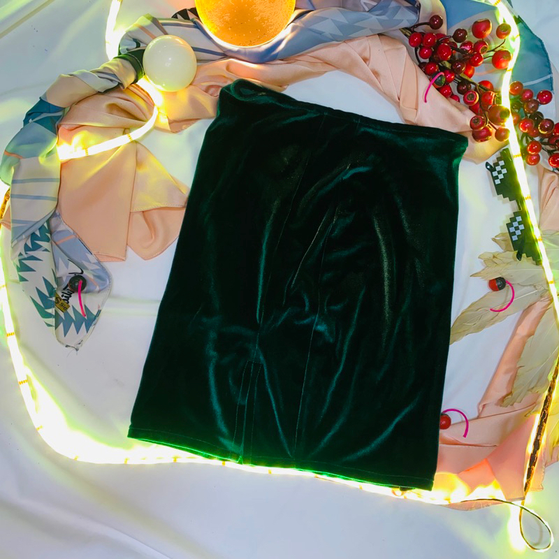 ROK SPAN/ROK SCUBA/BAWAHAN WANITA/Preloved/Beludru