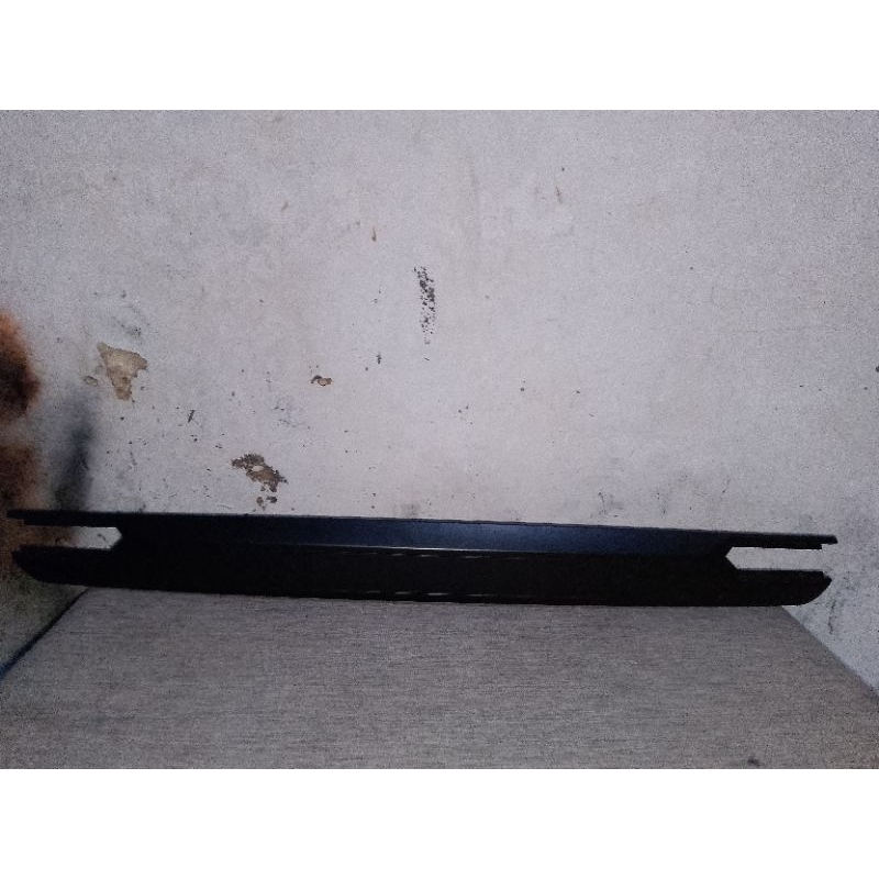 Garnis center isuzu panther original