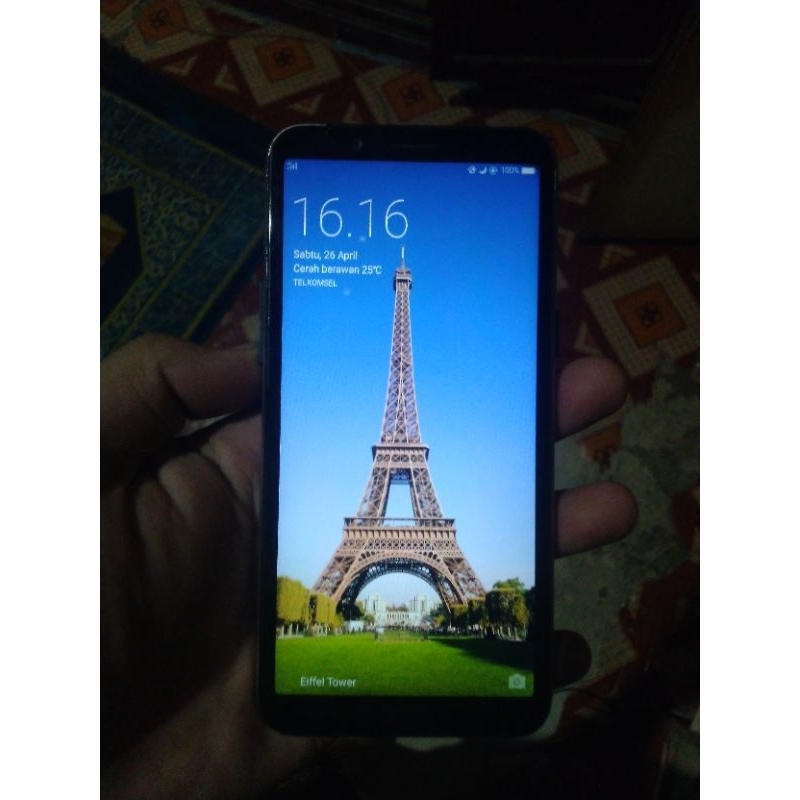 Oppo A83 (second)