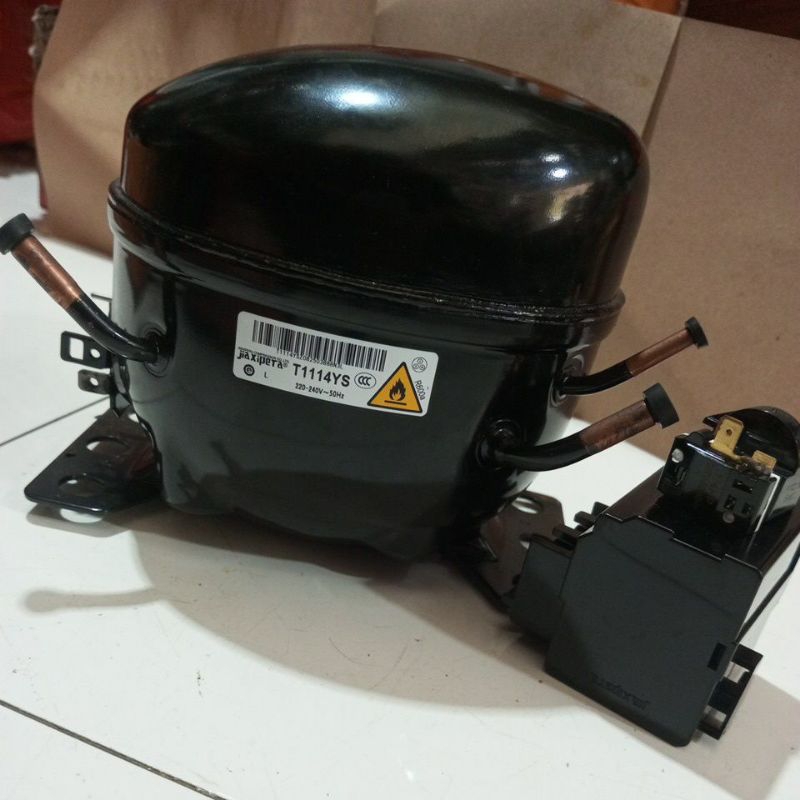 Kompresor Kulkas, Showcase, Freezer - Ukuran 1/5 Pk R600A