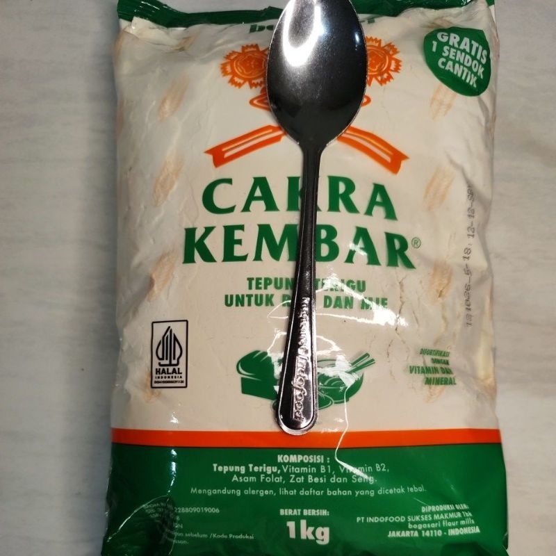 

Tepung Terigu CAKRA KEMBAR Bogasari 1 kg