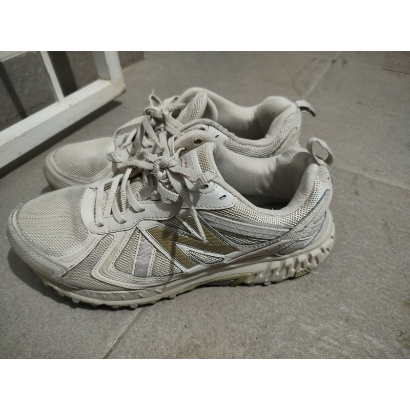 preloved NB 410 v5