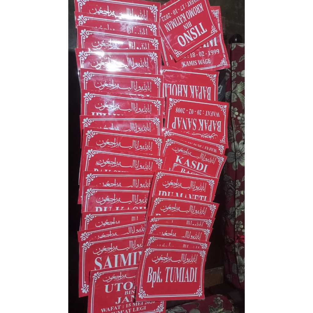

Sticker Mal Prasasti Batu Nisan
