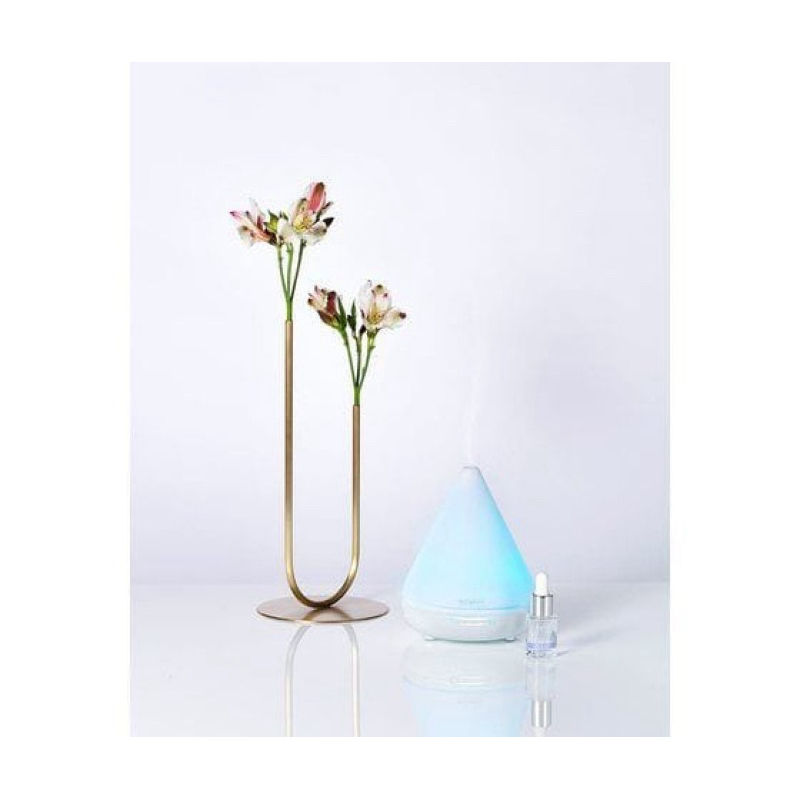 stand besi tempat bunga hiasan meja