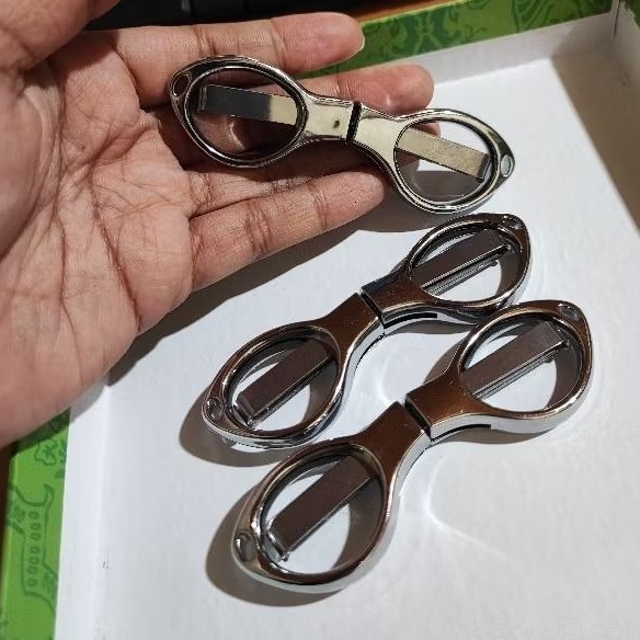 

Gunting Lipat / Gunting kecil / Gunting Stainless / Gunting Tahalul