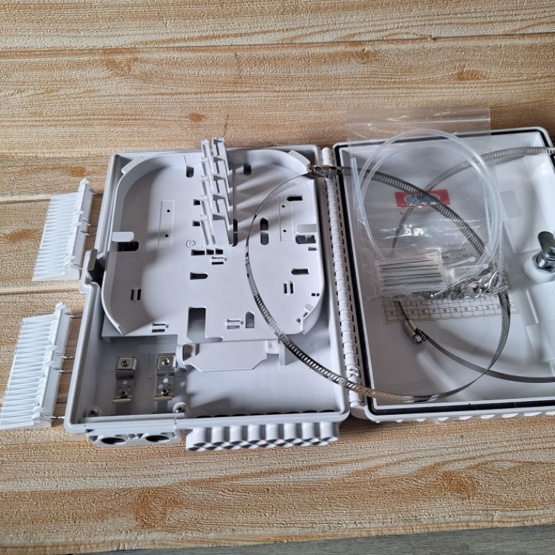 odp 16 core model adapter dan box double lock kosongan/odp 16 core kosongan