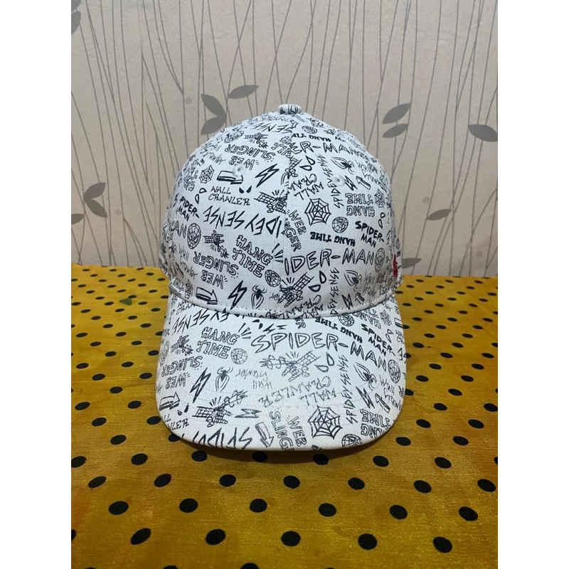 topi Marvel Spiderman