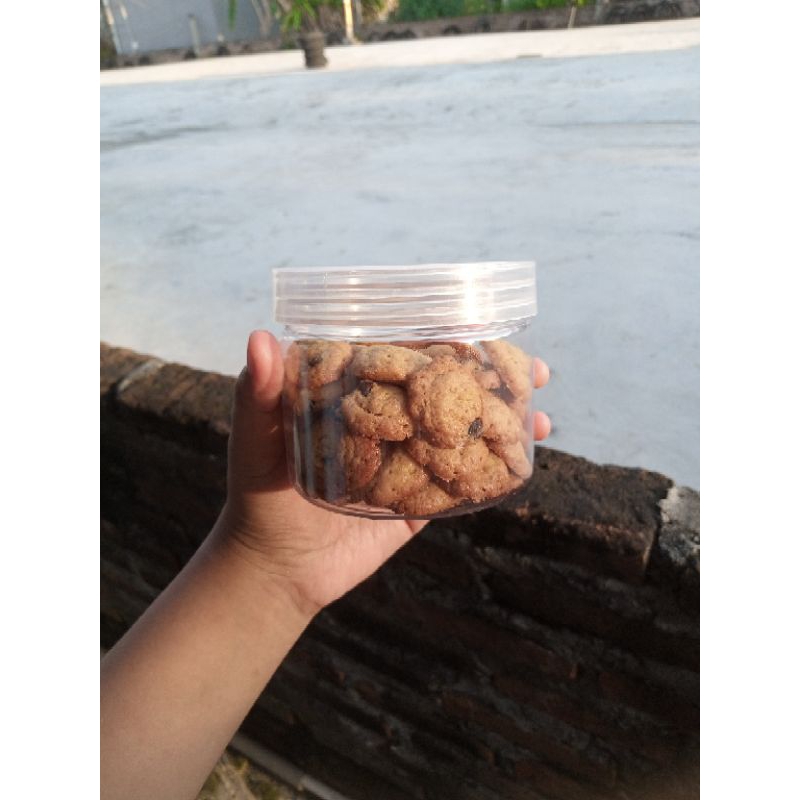 

cookies homemade isi 135gr cocok untuk kado graduation