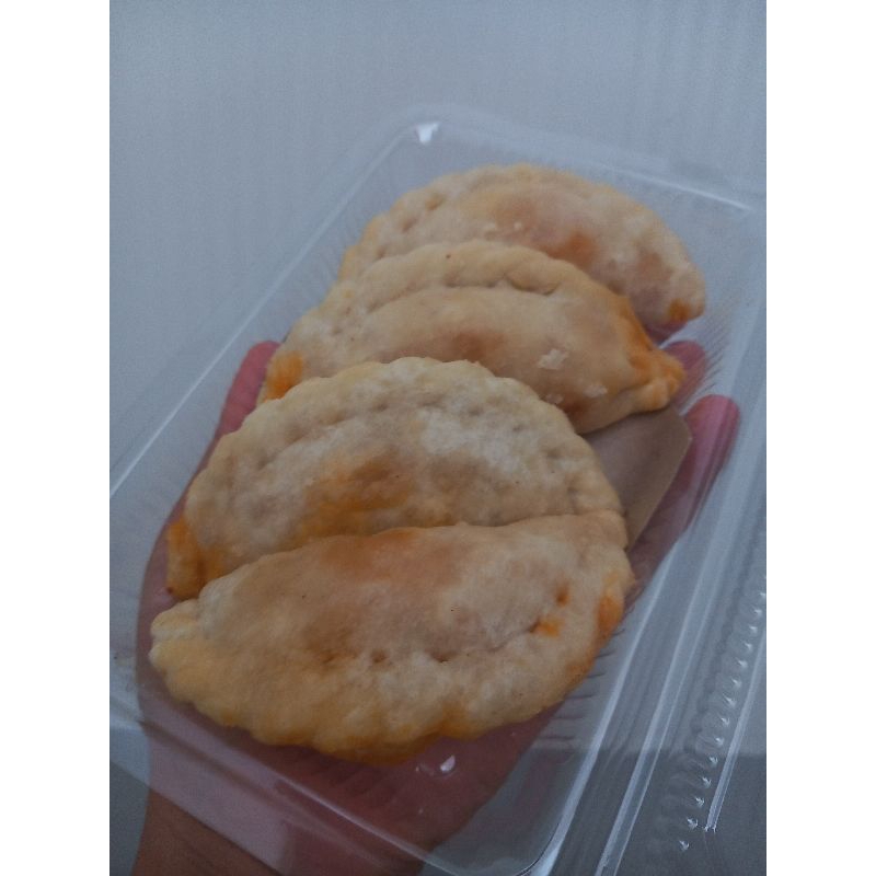 

Cireng Isi ayam suwir pedas & Ori