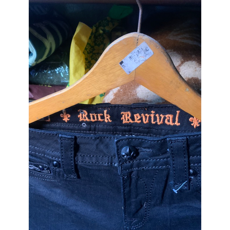 rock revival jeans