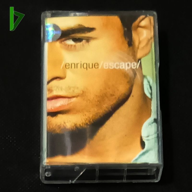 Kaset pita album Escape - Enrique Iglesias