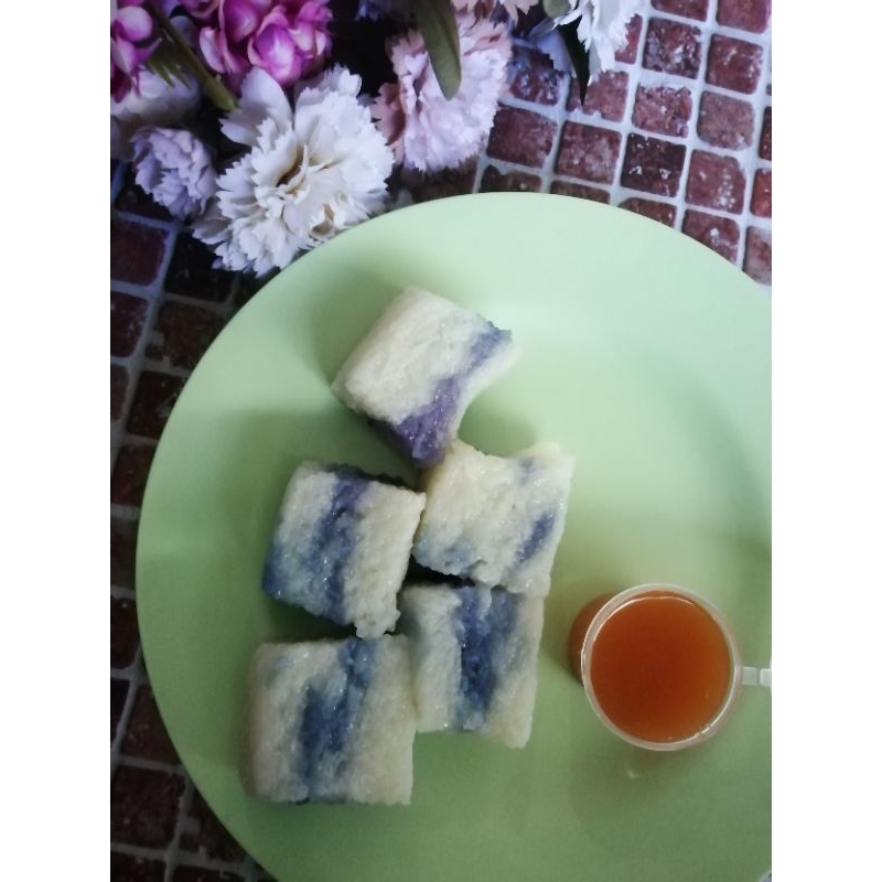 

Ketan pulut srikaya biru bunga telang