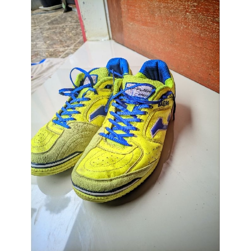 sepatu futsal joma topflex