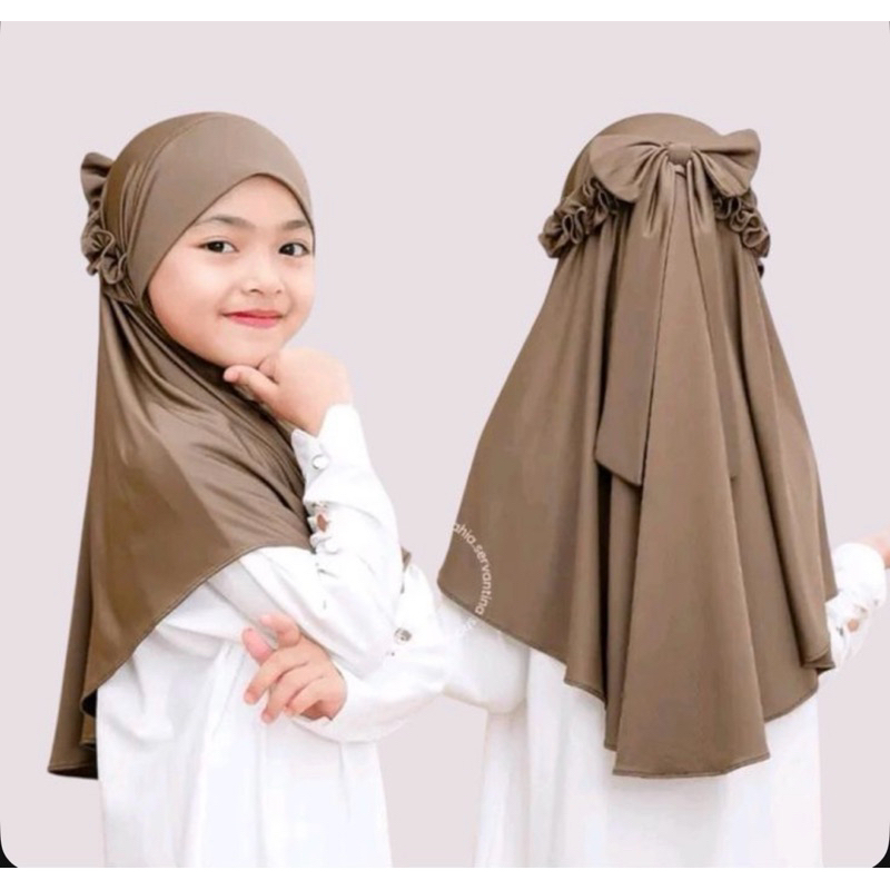 HIJAB RIA RICIS ANAK