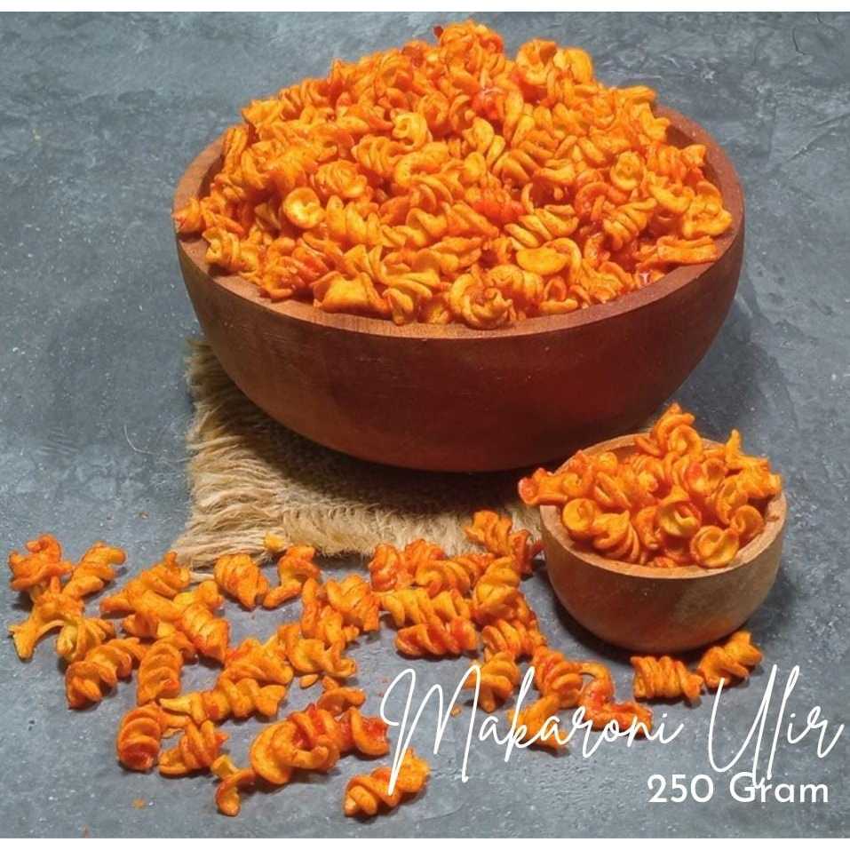 

Makaroni Ulir Pedas Premium Bikin Nagih Snack Viral