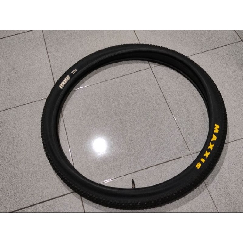 Ban 26x2.10 maxxis pace wired bonus ban dalam maxxis