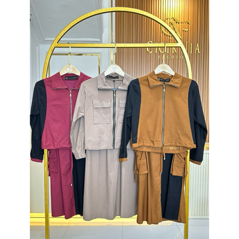 CNF One Set Rok Cargo Wanita Zipper Premium