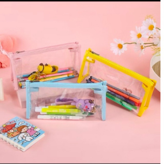 

Kotak Pensil Transparan Multifungsi Minimalis Tempat Pensil Bening Kapasitas Besar Tas Penyimpanan Transparan Warna tas Makeup Mini Pouch Pencil Case Stationery Serbaguna Aesthetic