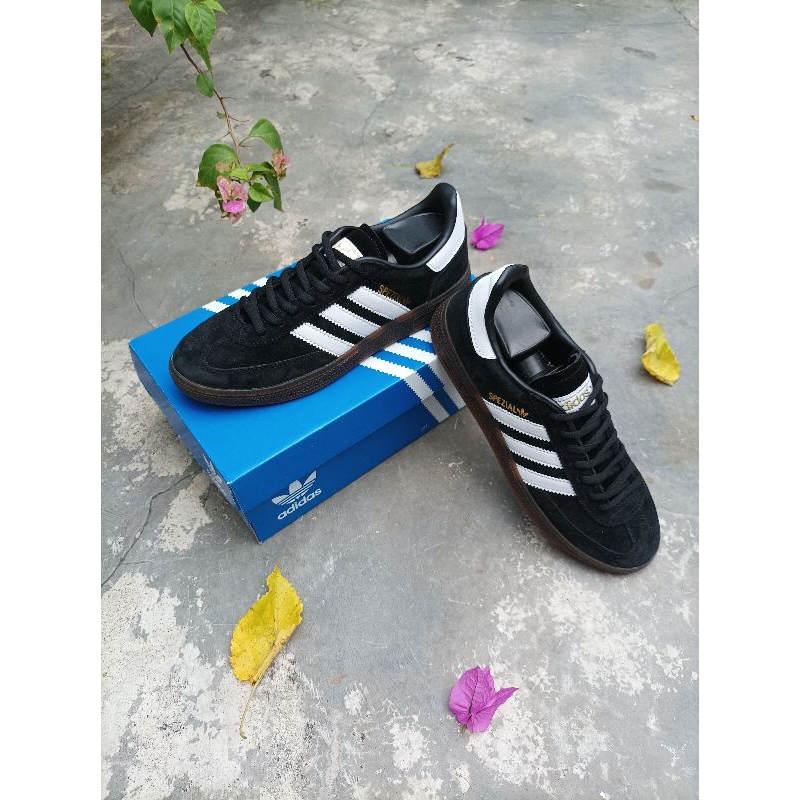 Adidas Spezial Black White