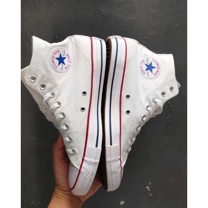 sepatu second branded Converse SZ 42