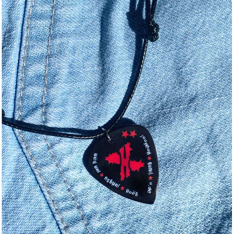 [Read Desc] XDINARY HEROES FANMADE MERCH