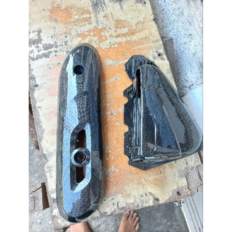 tutup filter dan tameng knalpot scoopy esp 2018 karbon