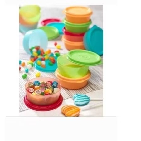 SMALL ROUND TUPPERWARE new