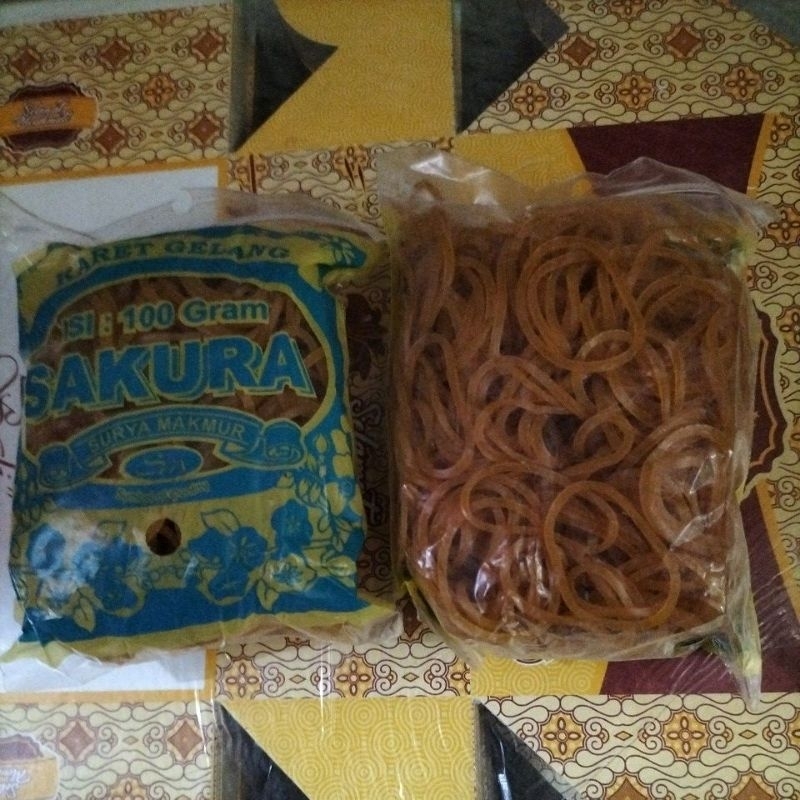 

karet rkuning sakura berat bersih 100g