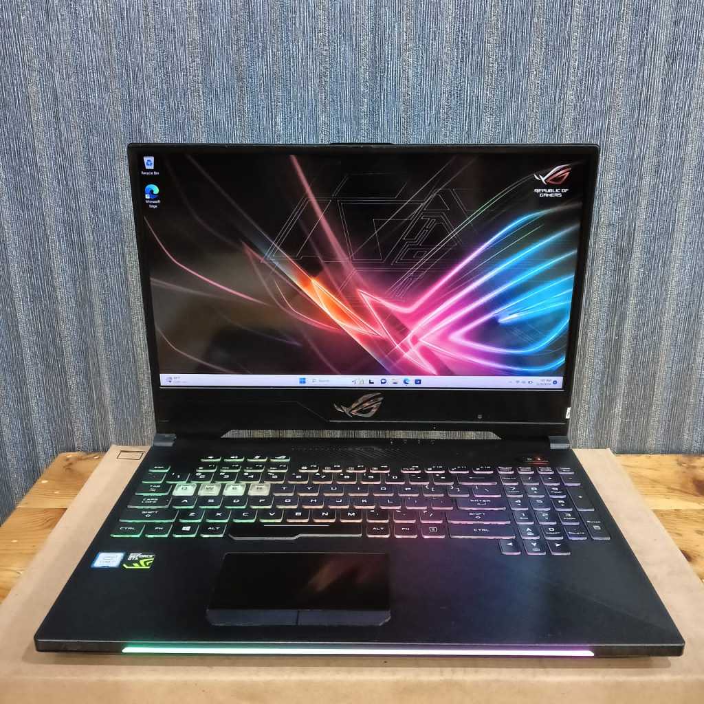 Laptop Asus ROG Strix GL504GM, Core i7-8750H, DoubleVga Nvidia Geforce GTX 1060 6GB,  Ram 8 GB SSD 5