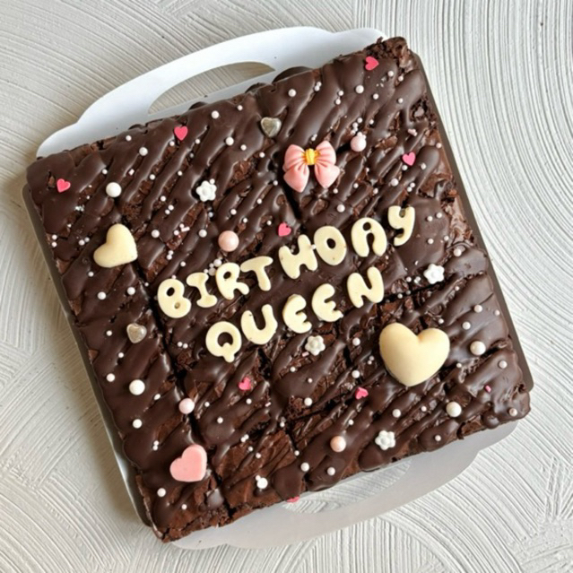 

Craavings Personalized Fudgy Brownies 20x20 [PO H+2]