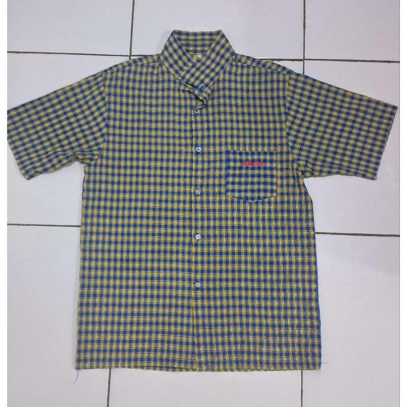 Preloved Seragam Kotak Kotak Lengan Pendek