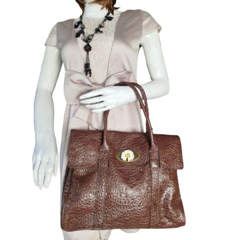 Tote bag wanita dari Mulberry brand, tas kulas premium, tas sandang wanita, tas preloved