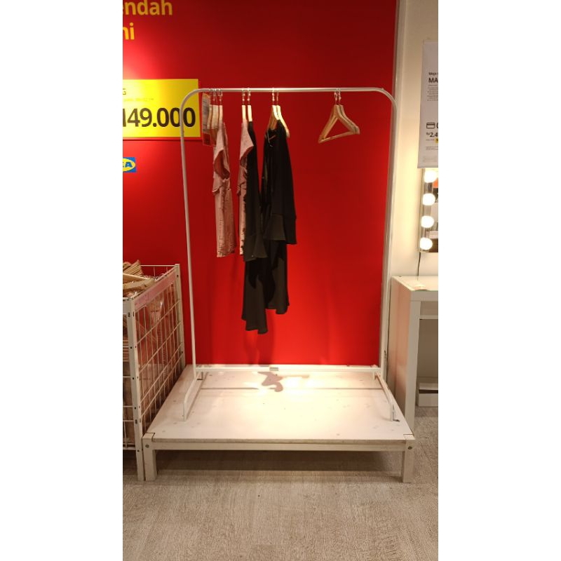 gantungan baju - IKEA