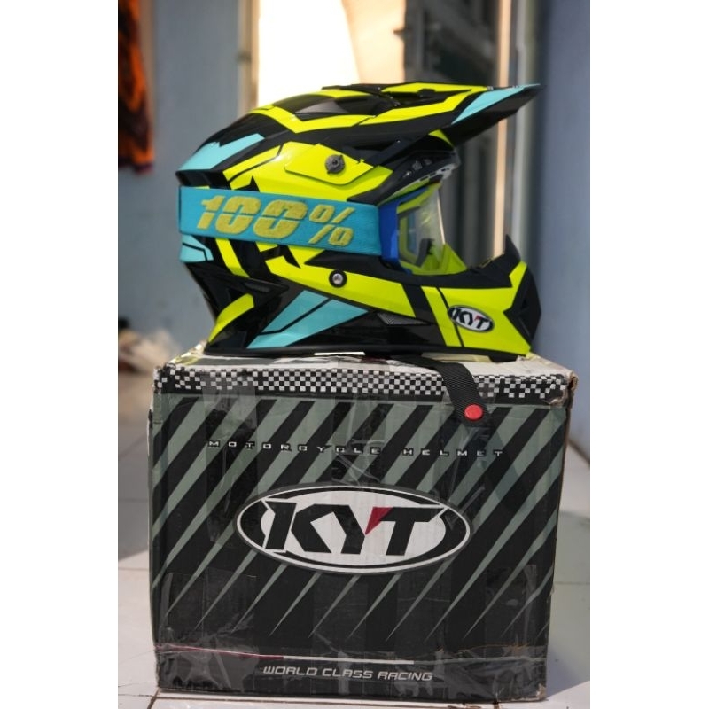 Helm KYT Jumpshot black/yellow ukuran L