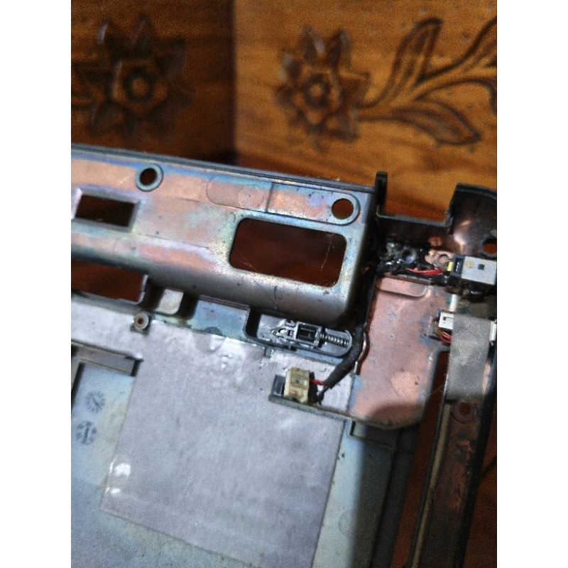 casing mesin bawah laptop Lenovo y450 ori