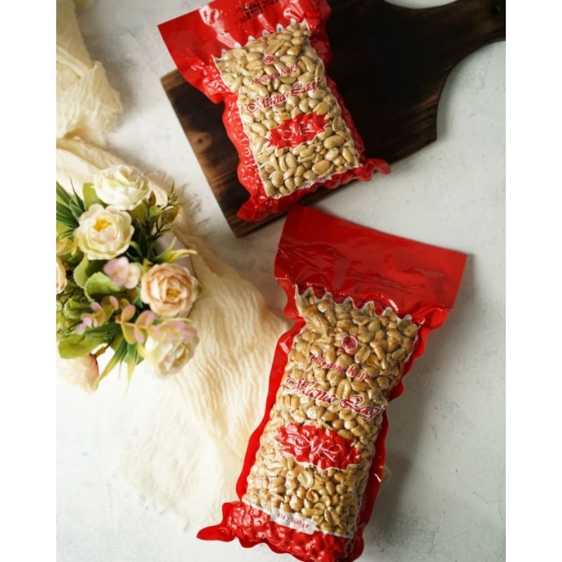 

Kacang Bali Manalagi - Oleh-oleh khas Singaraja