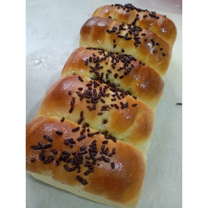 

Pesan Sekarang Kirim Besok | Roti Sobek | Roti Khajatan | Rpti Ulem- ulem